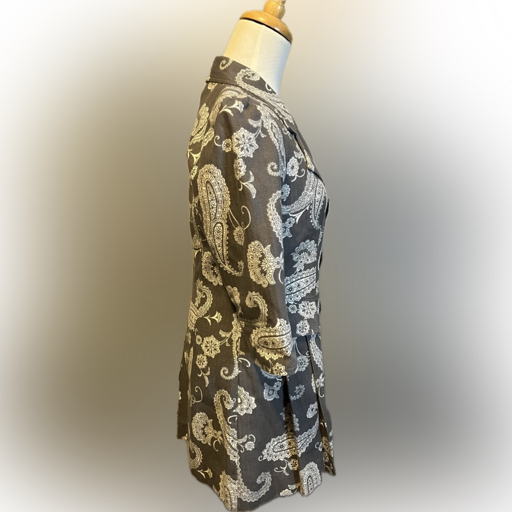 3 Sisters Paisley Tapestry Gray & White Jacket size S - Picture 2 of 14
